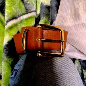 Bandolino belt